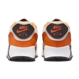 Nike Men Colourblocked Sneakers image 3