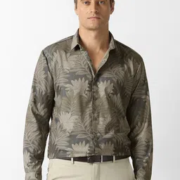 Van Heusen Men Floral Printed Spread Collar Casual Shirt-picture-16