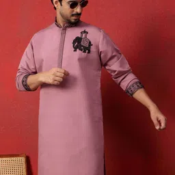KRAFT INDIA LUXE Men Ethnic Motifs Printed Kurta with Pyjama image 5