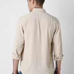 VASTRADO Men Classic Cutaway Collar Textured Slim Fit Casual Shirt image 5