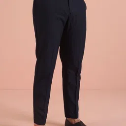 KISAH Men Mid Kurta with Trouser with Velvet Nehru Jacket with Brooch image 5