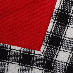 Home Heart Red Cotton 8-Seater Table Cover with Patchwork details image 2