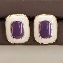 DressBerry Gold-Plated Square Shaped Studs image 4