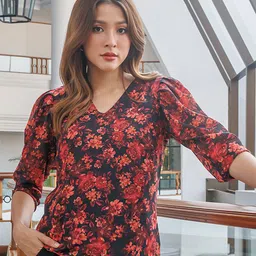 Zink London Floral Printed V-Neck Three-Quarter Sleeves Top-picture-24