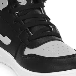 BIRDE Men Colourblocked Sneakers image 4