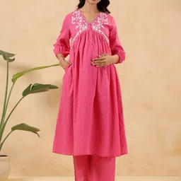 Janasya Women Floral Embroidered Pleated Thread Work Pure Cotton Kurta with Trousers-picture-25