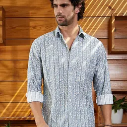 Campus Sutra Men Comfort Opaque Striped Casual Shirt-picture-15