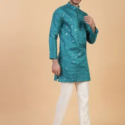 chirasvi Men Embroidered Cotton Silk Straight Kurta image 4