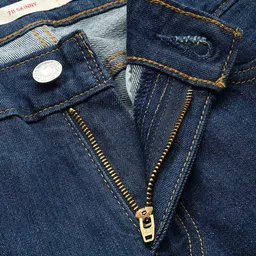 levi's 711 Women Skinny Mid Rise Blue Jeans image 4