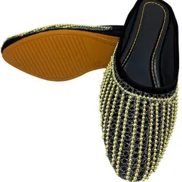 handi kalah Designer Faux Leather Women’s Traditional Jutti Party Wear For Women image 4