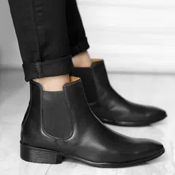 bxxy Men's Faux Leather Material Party Wear Causal Chelsea Boots Boots For Men image 2