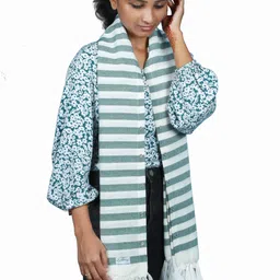 hanvya Mother's Feeding Shawl Feeding Cloak image 2