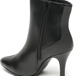valiosaa Boots For Women image 4