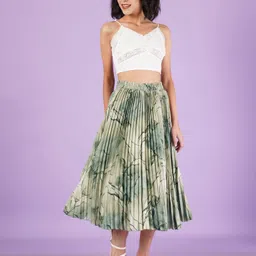 zwerlon Women Printed A-line Light Green Skirt image 1