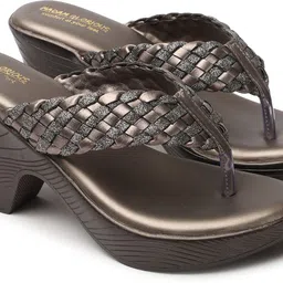 madam glorious Women Heels Sandal image 2