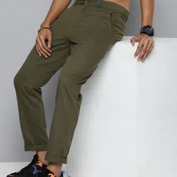 r.code by the roadster life co. Men Regular Fit Green Pure Cotton Trousers image 1