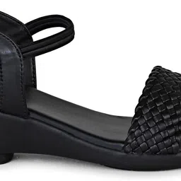 lily Women Heels Sandal image 5