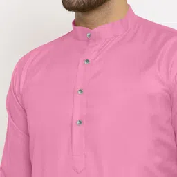 vinaari Men Cotton Blend Kurta Pyjama Set image 4