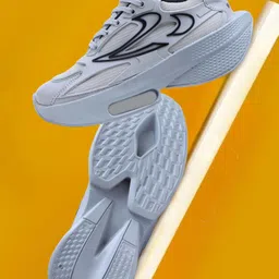 white walkers Training & Gym Shoes For Men image 4