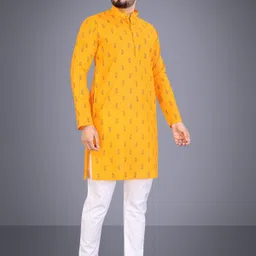 sopani Men Cotton Blend Kurta Pyjama Set image 1