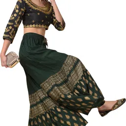 a r silk dupatta hub Women Regular Fit Green Viscose Rayon Trousers-picture-37