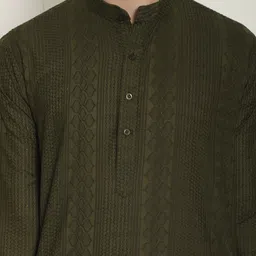 sojanya Men Embroidered Pure Cotton Straight Kurta image 4