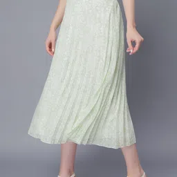 Women Printed Flared Light Green Skirt-image-42