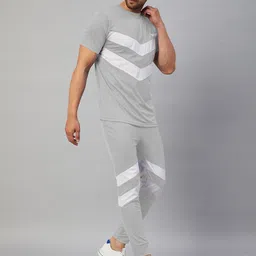 chrome & coral Colorblock Men Track Suit-picture-16