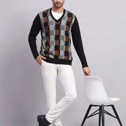 monte carlo Men Self Design V Neck Black Sweater image 5