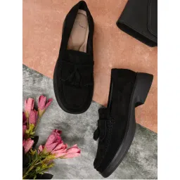 Jove Women Black Solid Tassel Loafers-image-31