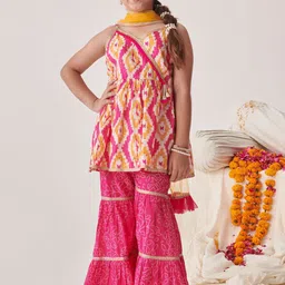 pspeaches Girls Floral Printed Regular Kurta with Sharara & With Dupatta-picture-39