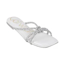 Catwalk Casual Women White Boho Chic Flats-image-1
