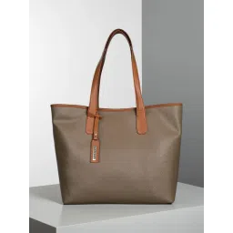 Toteteca Luxe Shoulder Bag image 2