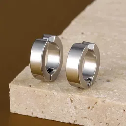 the men thing ONYXLOOP - SILVER - Non-Piercing Pure Titanium Steel Earring for Men & Boys image 5