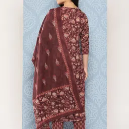 Yufta Floral Printed Regular Gotta Patti Pure Cotton Kurta with Trousers & Dupatta image 4