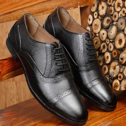 Teakwood Leathers Men Textured Leather  Formal Brogues-image-36