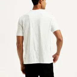 levi's Men's Solid Crew Neck T-shirt image 3