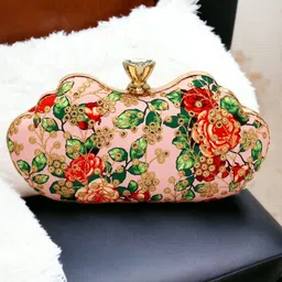 Toobacraft Embellished Box Clutch image 1