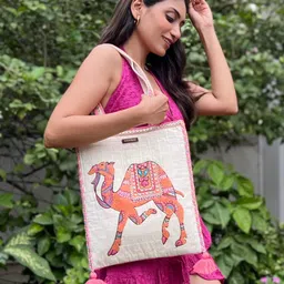MASQ Off White Printed Structured Tote Bag image 5