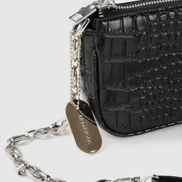 Sugarush Black Textured PU Sling Bag image 4