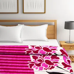 KLOTTHE Magenta & White Floral Heavy Winter 800 GSM Double Bed Blanket image 5