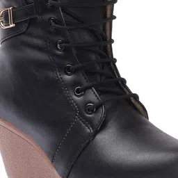 Picktoes Women Black Mid-Top Ankle Boots image 5