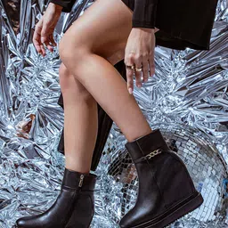 Saint G Women Genuine Leather Inner Wedge Heel Zipper Ankle Boots With Golden Chain-image-45