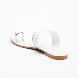 Vishudh Women One Toe Flats with Bows image 3