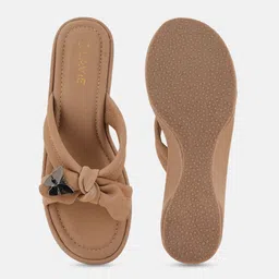 Lavie Textured Wedge Sandals with Bows image 3