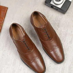 LOUIS STITCH Men Perforated Wingtip Premium Leather Formal Brogues-picture-38