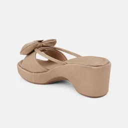 Lavie Textured Wedge Sandals with Buckles image 5