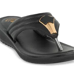 Inblu Textured Buckled Lightweight Anti Skid Open Toe Flats image 5