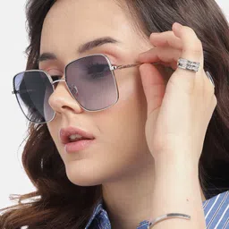 bebe Women Square Sunglasses with UV Protected Lens Bebe 3040 C1 S image 3