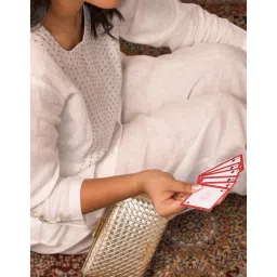 THE GUSTO Astra Textured Clutch Bag - Gold (S) image 5